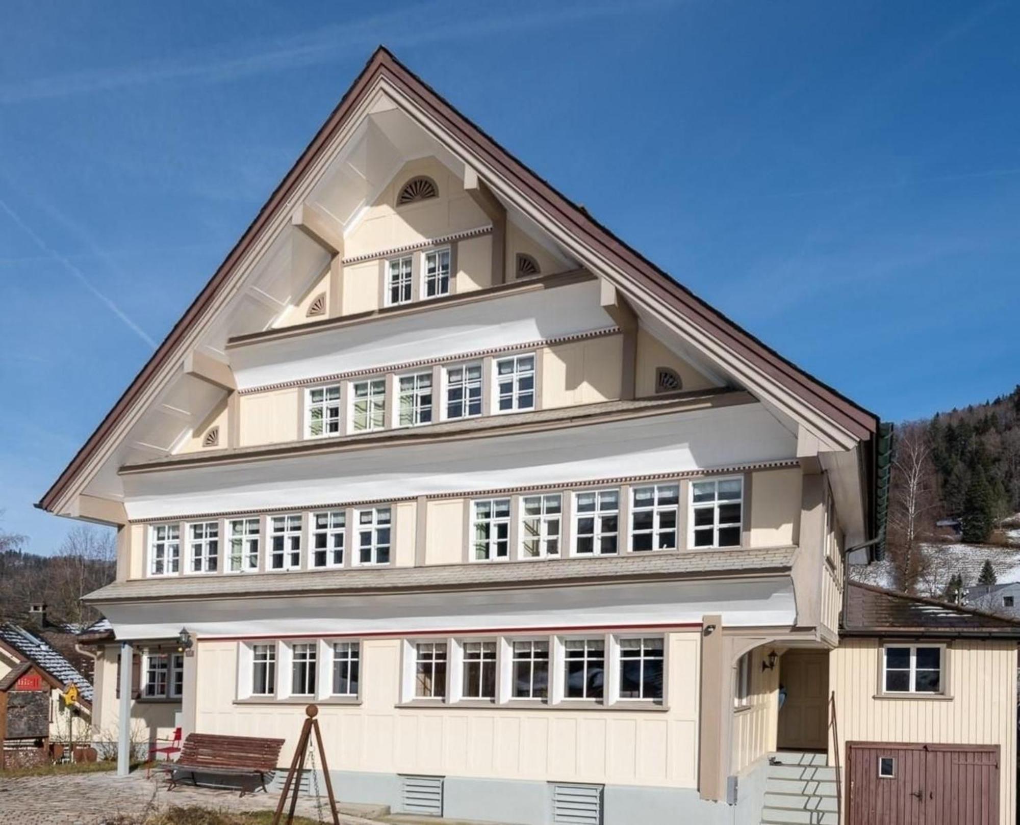 Ferienhaus Lindeli, Ehemalige Holzofenbaeckerei Villa Sankt Peterzell Exterior photo